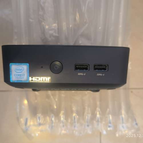 近新i7 ASUS VivoPC UN65U Mini PC #8G Ram+256G Ssd #迷你慳位 #上網煲劇執片小遊...