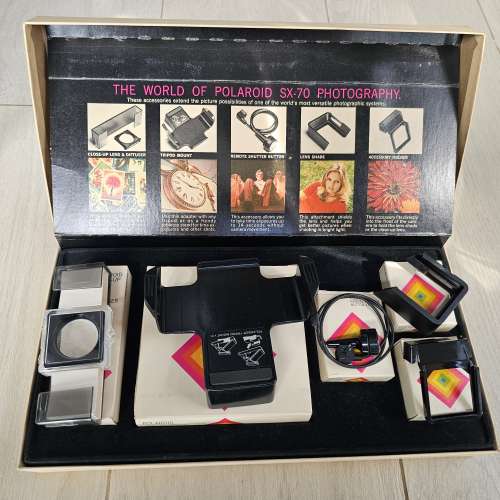 Polaroid SX-70 Land Camera Accessory Kit , 售$700