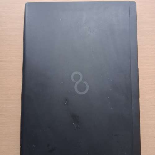 Fujitsu U939 13.3 inch FHD laptop i7 16gb 4G LTE