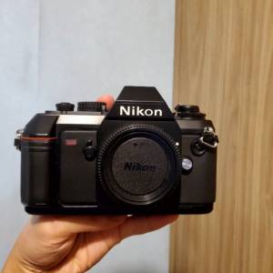Nikon F301