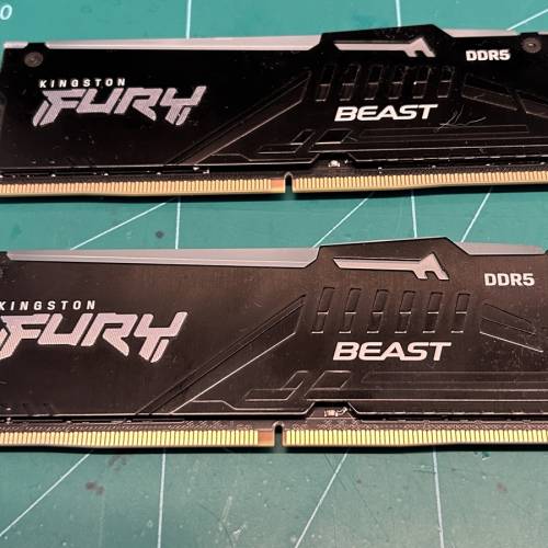 Kingston FURY BEAST RGB DDR5 6000MHz 64GB KIT cL40- 64GB (32GB x2)