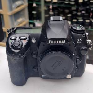 FUJIFILM S5 PRO