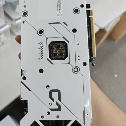 ASUS  RTX 4070 SUPER 12GB OC WHITE