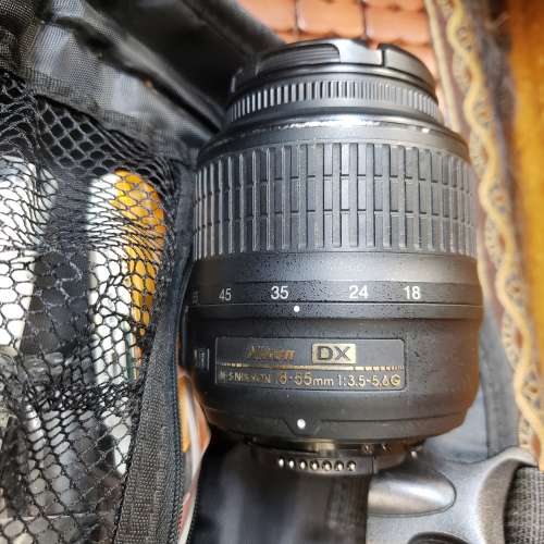 Nikon D7100 有盒 連Sigma 10mm-20mm/F3.5 超廣角變焦鏡頭 及18-55mm kit