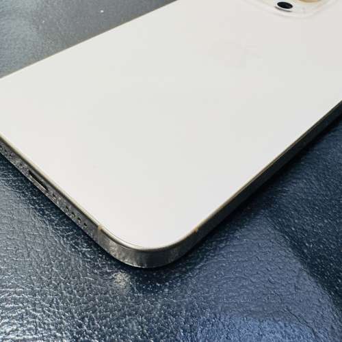 Iphone 16pro max 256gb 沙漠色 99新