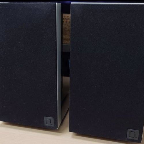 Definitive Technology D7 9成新