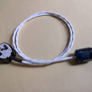 美國 Belden 镀银英式電源線1.4m（代友售）