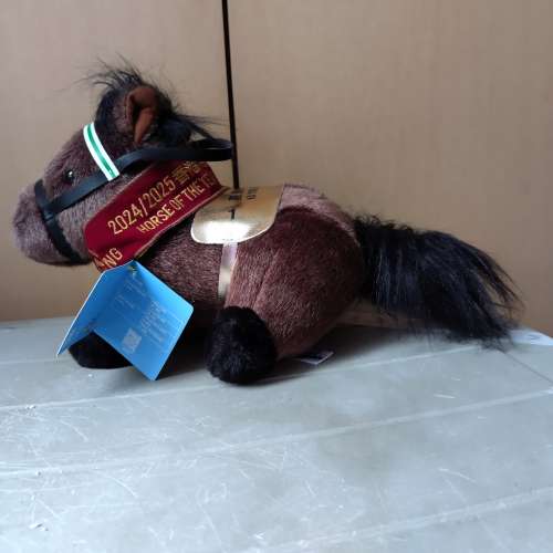 8折 全新 Gift at Races 馬場有禮 駿馬毛公仔 - 嘉應高昇(主席短途獎)