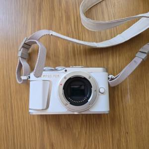 有盒 Olympus PEN E-PL10 相機 淨機身 body only