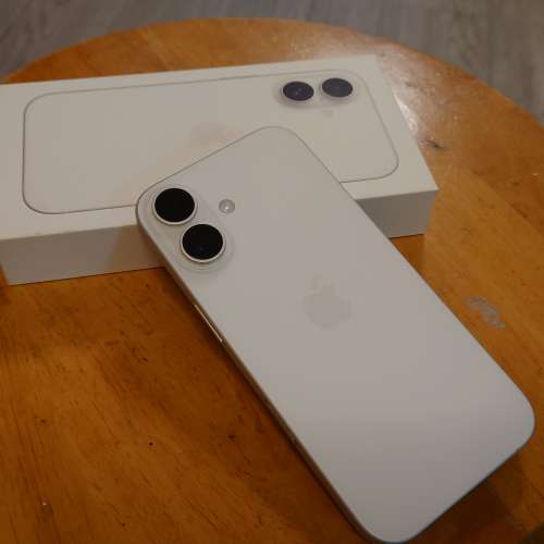 iPhone 16 256GB 白色 (購入香港apple store)