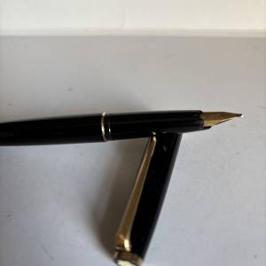 Montblanc 221 fountain pen