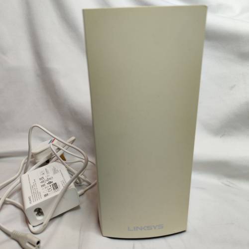 Linksys Velop MX4200 Tri-Band AX4200 Mesh WiFi 6 /
MX4050 Tri-Band AX3000