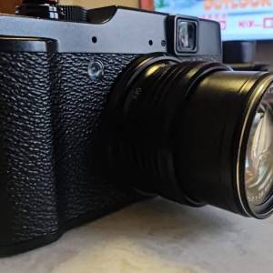 Fujifilm Camera X10