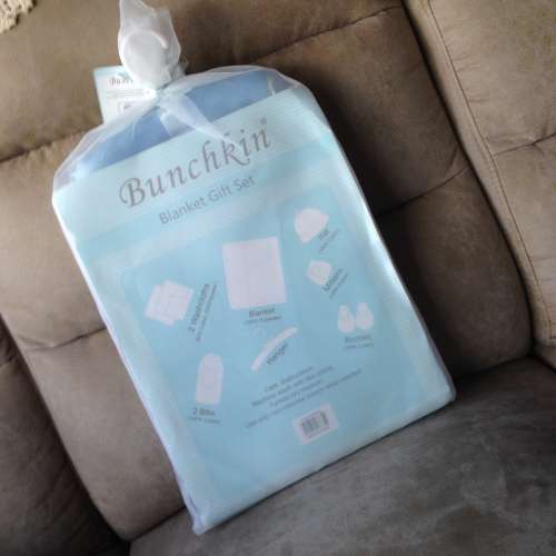 👶 Baby Blanket Gift Set for Newborns NEW 全新嬰兒套裝 粉藍 車 👶