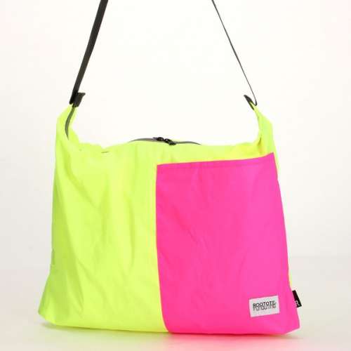 🎒ROOTOTE Foldable Carring Travel Bag 40x32x7cm NEW 全新 運動 旅行袋 單肩包 可...