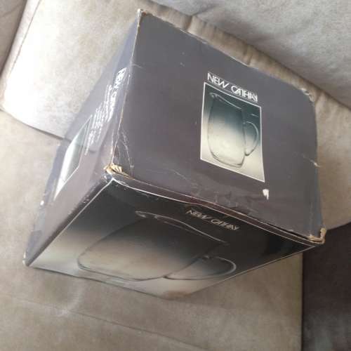 🥛 NEW CATHAY 72oz Glass Pitcher Hand blown and hand cut NEW 全新 廚房 手工 ...