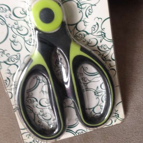 ✂️ GREEN DOT DOT Kitchen Scissors NEW 全新 點點綠 廚房剪刀 🔪