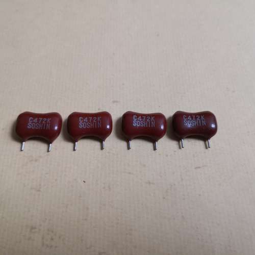 日本SOSHIN 4700PF 300V 銀雲母電容四個
