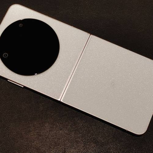 ZTE libero flip 日版有Google繁中5G