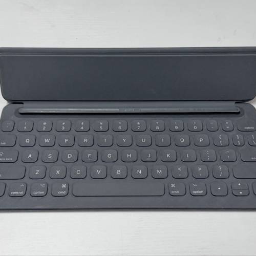Apple iPad Smart Keyboard for iPad 7 / 8 / 9 / iPad Air Gen 3 / iPad Pro 10.5