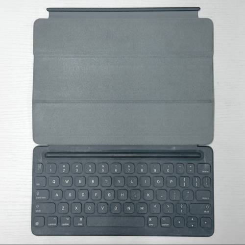 Apple iPad Smart Keyboard for iPad 7 / 8 / 9 / iPad Air Gen 3 / iPad Pro 10.5