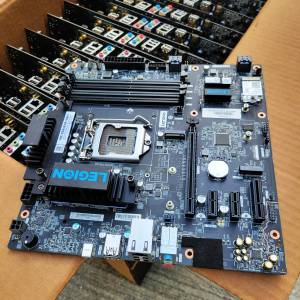 新機拆出LENOVO LEGION B460/Z490底板，原機GOLD火牛