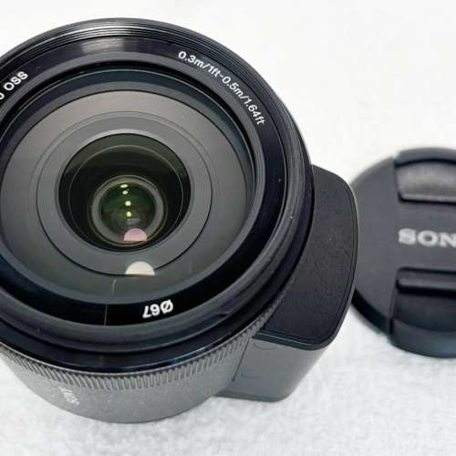 Sony 18-200mm f3.5-6.3 Power Zoom (85新)