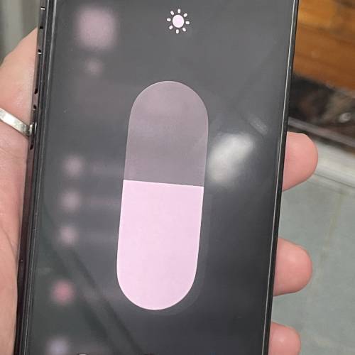 iPhone 14 Pro 128GB 港行雙咭 新換Mon 和電池 包套包貼 $1999