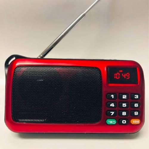 數位式 FM收音機   大音量 可插記憶卡