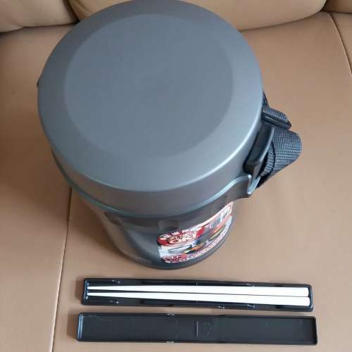 Thermos真空保温食物壺