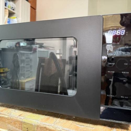 2023年製Panasonic 國際牌25公升微電腦微波爐nnst34nb 電壓220V  容量25L