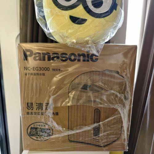 工廠庫存尾貨 數量 150 Panasonic國際牌3L保溫熱水瓶，全新未開封。 全新包裝未拆...