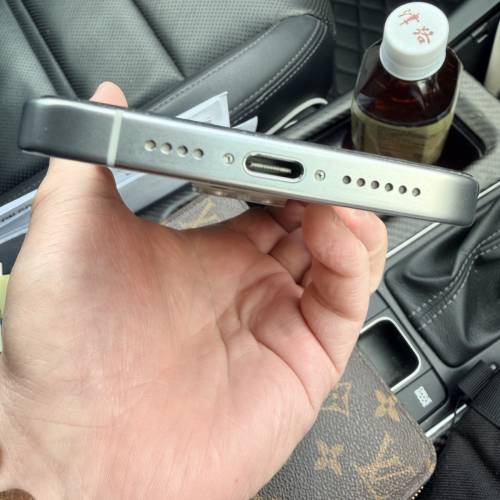 iphone 15 pro max 512G 銀色