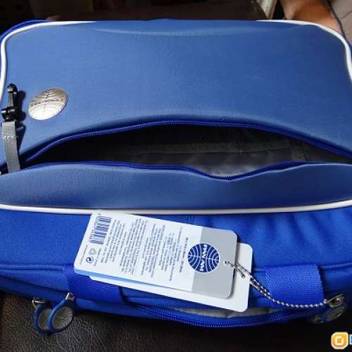 PAN AM Briefcase , 40x14.5x30cm 20 litres
