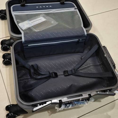 VOLVO x Eminent 聯名行李箱(內搭國際海關鎖) 登機箱 20吋 鐵灰色 質感高級 VOLVO ...