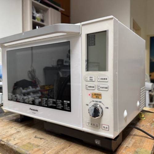Panasonic 國際牌27公升水波爐 蒸氣烘烤燒烤微波 紅外線自動掃描（NNBS603)