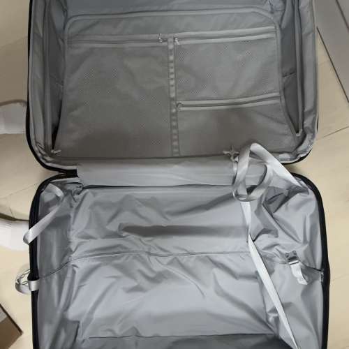 Lojel海軍藍色行李箱