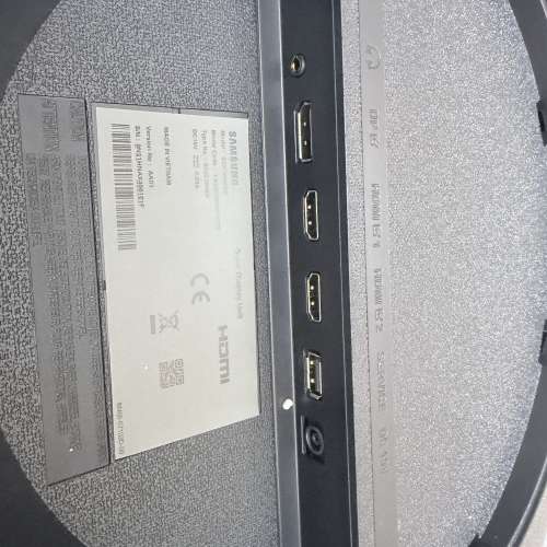 Samsung 32吋曲面屏幕 mon