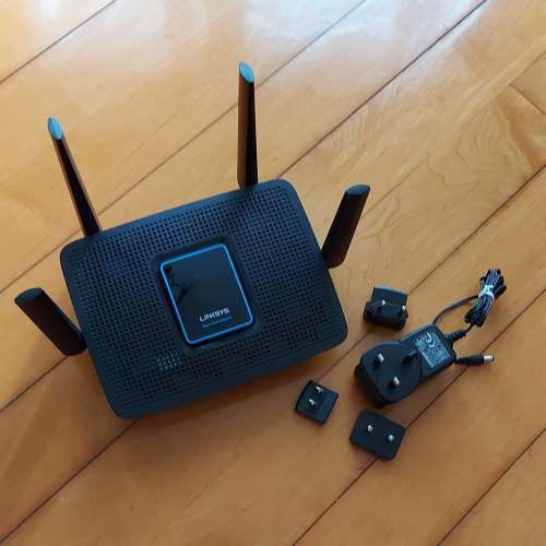 Linksys Tri Band Gaming Mesh Wifi 5 Router AC3000