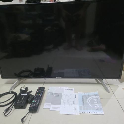 ​Panasonic 40吋 Smart TV (TH-40ES500H) - 95%新、有單、支援 Netflix/YouTube/W...