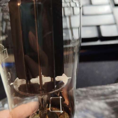 放只用過開聲MULLARD GZ33=5U4G整流胆一支LOGO清𥇦細燒字痕為B8J(rS1)=$900(不議)