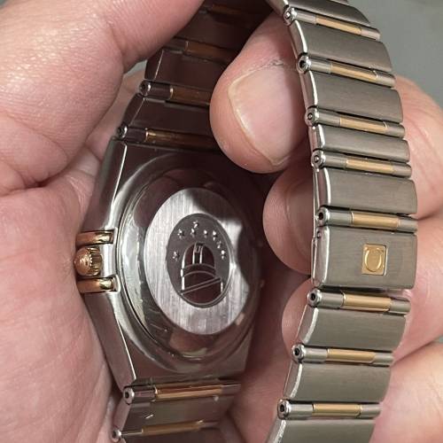 Omega Constellation 1301.60.00 18K玫瑰金鋼款式 原裝啡色鑽石字面35mm 自動機芯 ...
