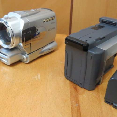 Panasonic NV-EX21 MiniDV Camcorder