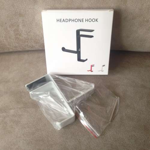 Headphones Hanging Hook Stand WHITE NEW 全新耳機架掛位 兩個掛位 白