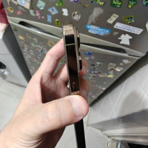 賣Apple iPhone 14 pro max 金色