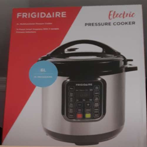 全新電子壓力煲