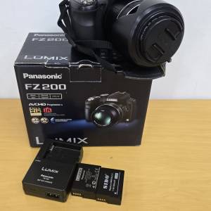 Panasonic Lumix  FZ200