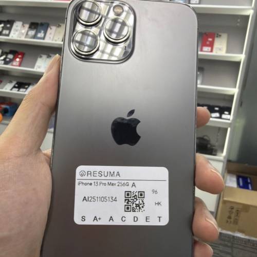 港版 iPhone 13 ProMax 256gb 96 battery