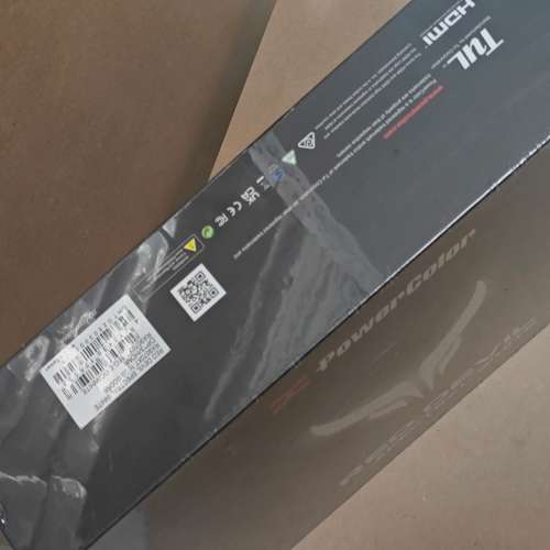 显卡：POWERcolor Red Devil Spectral White AMD Radeon RX 9070 XT 16GB GDDR6 全新