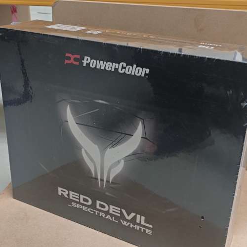 显卡：POWERcolor Red Devil Spectral White AMD Radeon RX 9070 XT 16GB GDDR6 全新